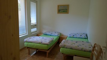 App. A Schlafzimmer, Eingang von Flur